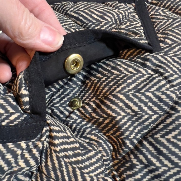 J.Crew Herringbone Quilted Down Filled Cozy Hiking Preppy Full Zip Puffer Vest - Picture 11 of 13